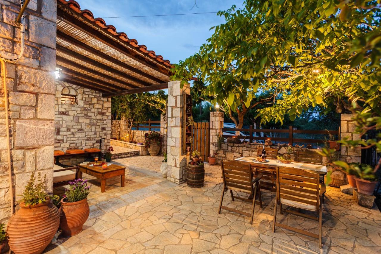 Petalidi Olive Garden Stone House Near The Beach Εξωτερικό φωτογραφία