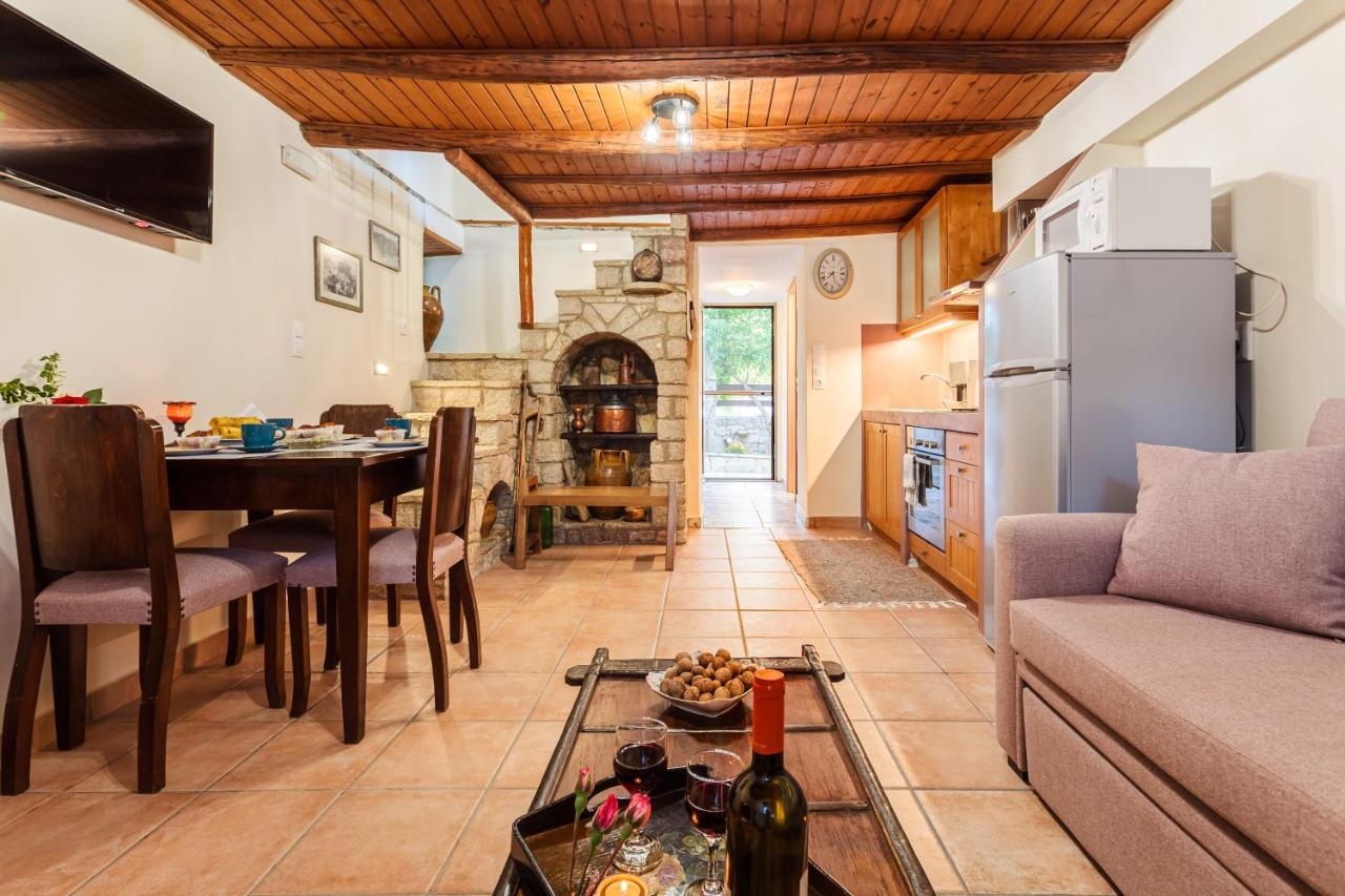 Petalidi Olive Garden Stone House Near The Beach Εξωτερικό φωτογραφία